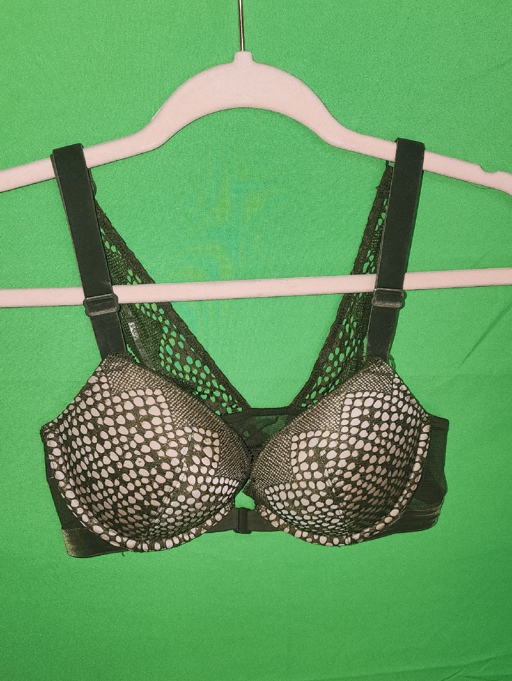 Women’s Black Lace Overlay Bra - Unbranded